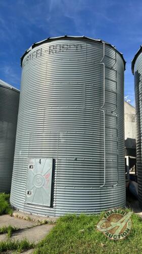 Approx 2200 bushel Westeel 14&rsquo; diameter flat bottom bin, Bin #7