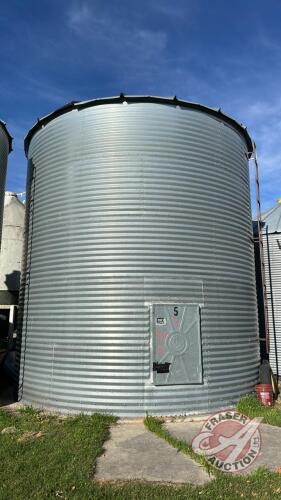 Approx 4000 bushel Westeel Rosco 18&rsquo; diameter flat bottom bin, Bin #6