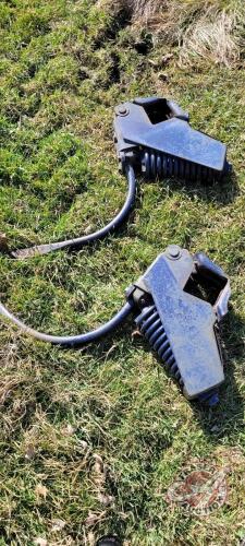 Shank assembly off Morris Maxim air drill (These are still on a wrecked drill frame and buyer will need to remove)
