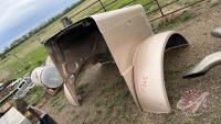 Hood for 379 Peterbilt truck, F125