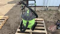 Dura-Vac shop vac, F47