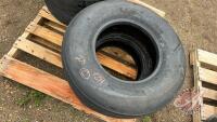 9.5L15 Top Trust 5 rib imp tire, (C) F31