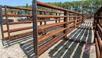 30' New 5 bar free standing corral panel, F56