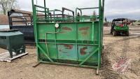Livestock scale chute, F90