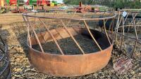 Skirted rnd bale feed ring, F212