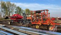 24' Bourgault FH424-28 Air seeder w/ Morris 130S air cart, F212 **Manual, Wiring harness + Monitor - Shed**