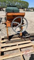 Hi-Capacity roller mill, S/N 40F6460, F74