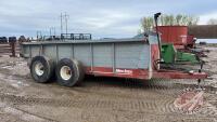 New Idea 3743 t/a manure spreader, F148