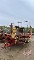 NH 1033 Stackliner sq. bale picker, S/N 3288, F132