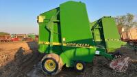 JD 567 rnd baler, S/N 155027, F217 **Monitor - Shed**