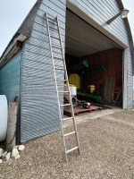 1/2 of aluminum ext ladder