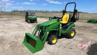 JD 1025R MFWA compact tractor, S/N 133054, F33 **Key + Manual - office**