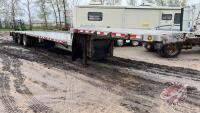 2005 53' Fontaine tri-axle step deck trailer, SAFETIED (Expires July 31 2025), VIN: 13N24840X51529216, F120, Owner: Johann Peters, Seller: Fraser Auction _________________________________ **TOD + SAFETY + Service records - Office**