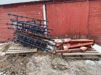 37' of Morris 4-bar mounted harrows w/7 mounting arms