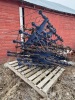 37' of Morris 4-bar mounted harrows w/7 mounting arms - 3