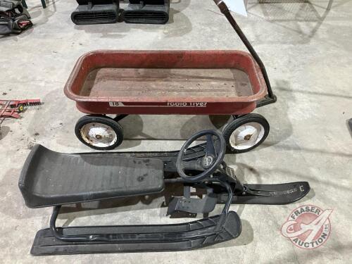 Radio Flyer 18 red wagon, Kid's Noma snow racer