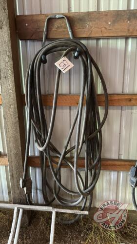 Approx 75&rsquo; HD extension cable with 220 ends