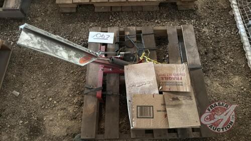 Pallet w/ manual skeet thrower, box asst&rsquo;d clay pigeons, plinking target