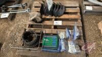 Pallet w/ asst&rsquo;d roller chain, 2050, 60, bigger roller chain, double roller chain, #60 connector links, #50 connector links, #80 connector links, #2050 connector links, 40 and 50 offset links, #40 connector links, #60 offset links, (10) CNH beaver tail sp