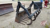 7' manure fork w/ grapple ALO global mount, H52