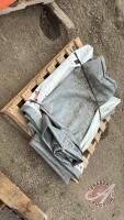 Pallet with (2) used garage mats, H47