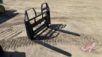 48" Pallet Forks ALO loader mount, H90