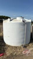 1400 Imp gal Freeform blackout poly water tank, H121