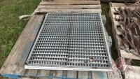 Airfoil sieve for JD 9600 combine, H179