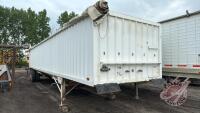 1980 Lode Master tandem axle hopper bottom steel grain trailer H84 VIN# 107974 Owner: Carl J Rogers Seller: Fraser Auction Service Ltd ____________________________________________ ***TOD***