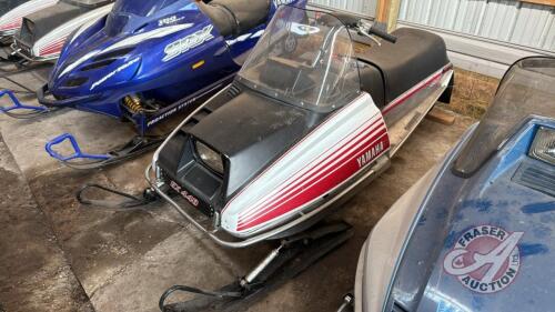 Yamaha EX440 snowmobile, S/N: 8G6-018602