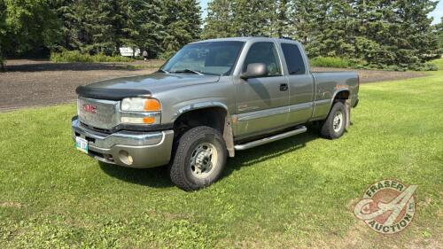 2003 GMC Sierra 2500 HD SLE pickup truck, 361,601 km showing, VIN: 1GTHK29143E159230, Owner: Trevor R Halwas, Seller: Fraser Auction _____________________