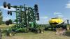 John Deere 1830 air drill with JD 1910 air cart Drill s/n725330 Cart s/n725681 - 2