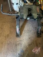 Husky 5th Wheel Hitch
