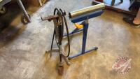 Shop roller stand