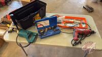 Makita drill w/ 90-degree bit