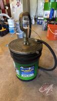Partial 80W-90 gear oil w/ hand pump