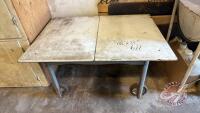 46&rdquo;x33&rdquo; rolling shop table