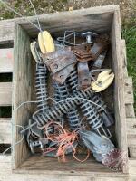 K35 Box of spring fence tighteners