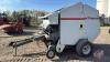 New Idea 486 rnd Baler, s/n 13397 - 5