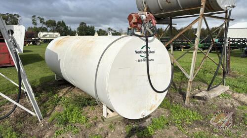 1000gal Northern Steel fuel tank and pump
