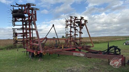 40&rsquo; Vibra-Master tillage