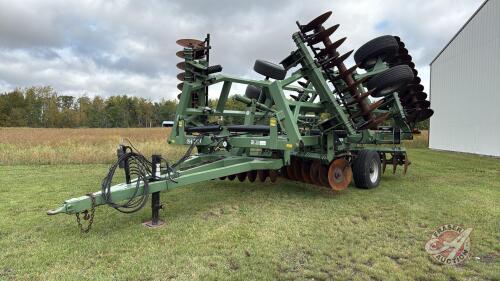 30&rsquo; Wishek 842NT Disc, s/n AGCW0842TDX032268