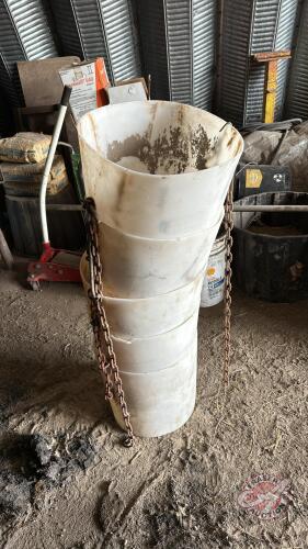 Poly auger spout