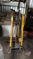 Shop crane