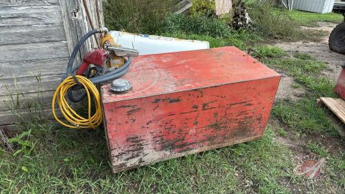 Slip tank with pump