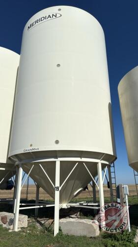 Bin #19 6400 bu Meridian Grain max hopper bottom bin, s/n 62201509-52813 (Damaged, see pictures)