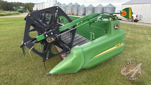 John Deere 936D Draper header s/nH00936D716376