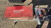 Milwaukee M12 grease gun - 2