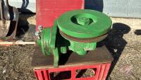 JD 936D wobble box