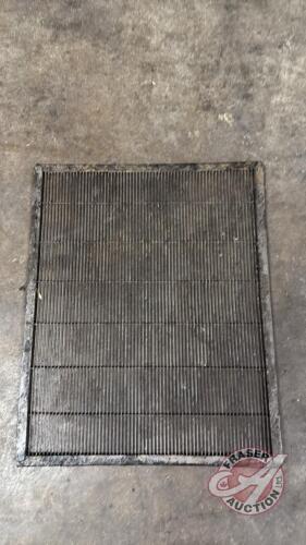 Metal Queen Excluder